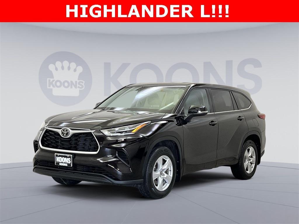 used 2021 Toyota Highlander car, priced at $28,250