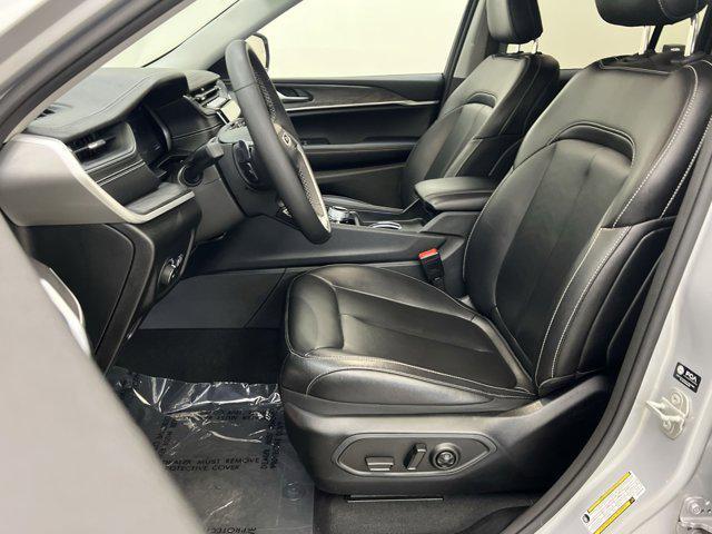 used 2024 Jeep Grand Cherokee car, priced at $28,750