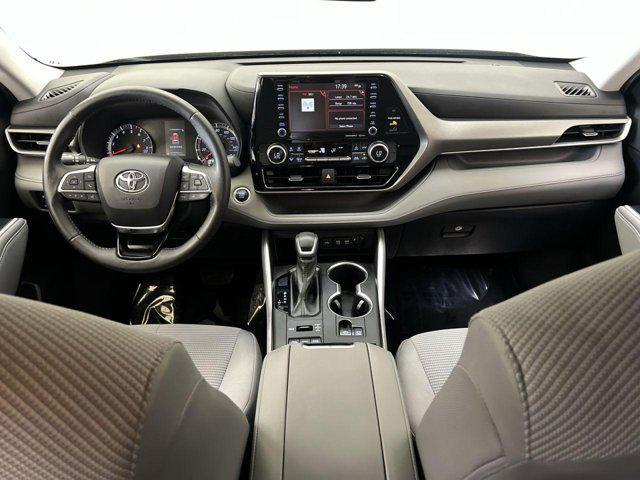 used 2020 Toyota Highlander car, priced at $25,500