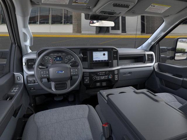 new 2025 Ford F-350 car, priced at $63,945