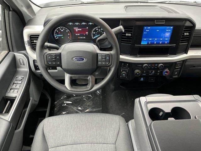 new 2025 Ford F-350 car, priced at $62,445