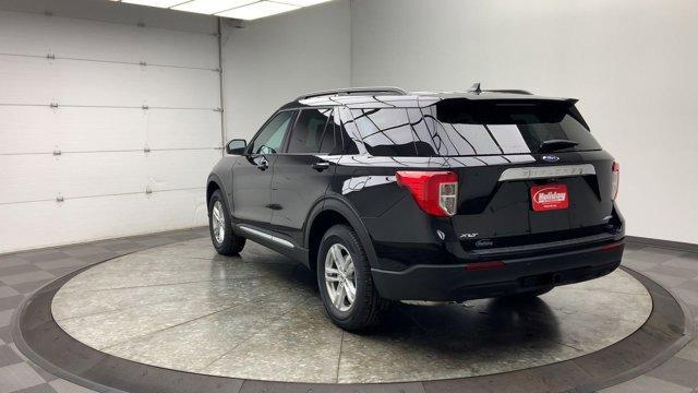 new 2024 Ford Explorer car, priced at $40,978