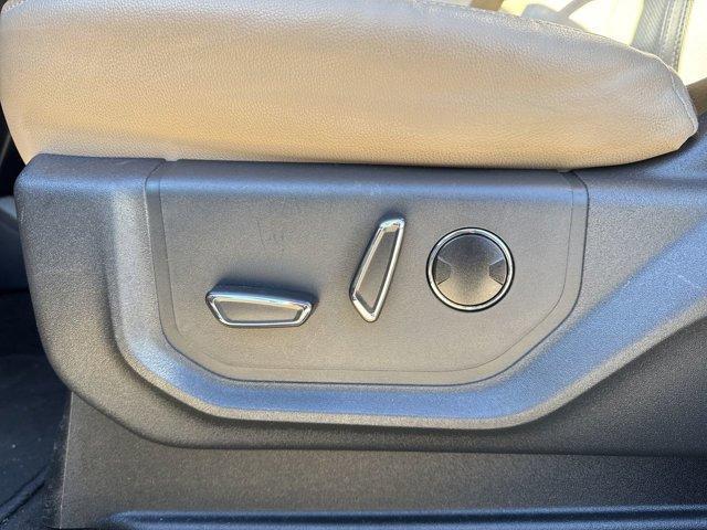 used 2023 Ford Expedition car, priced at $52,990