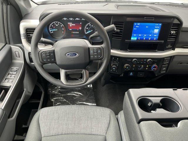 new 2025 Ford F-250 car, priced at $59,115