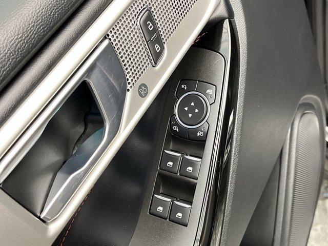 used 2022 Ford Explorer car, priced at $39,990