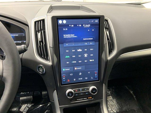 new 2024 Ford Edge car, priced at $43,649