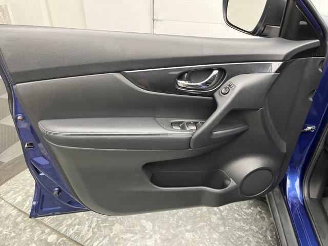 used 2020 Nissan Rogue car, priced at $17,490