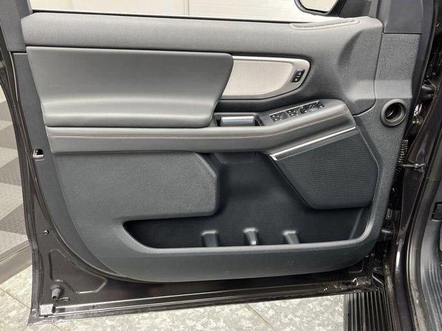 new 2025 Ford Expedition Max car, priced at $75,700