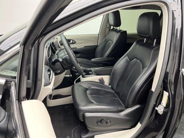 used 2023 Chrysler Pacifica Hybrid car, priced at $30,990