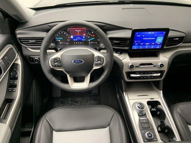 new 2024 Ford Explorer car, priced at $47,242