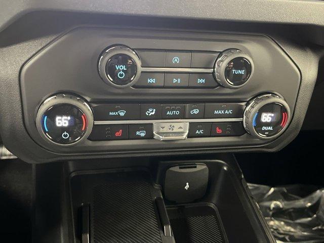 new 2025 Ford Bronco car, priced at $45,865