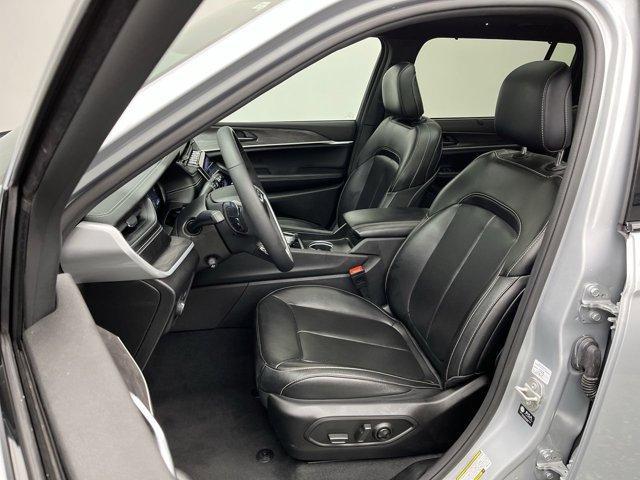 used 2024 Jeep Grand Cherokee L car, priced at $37,490
