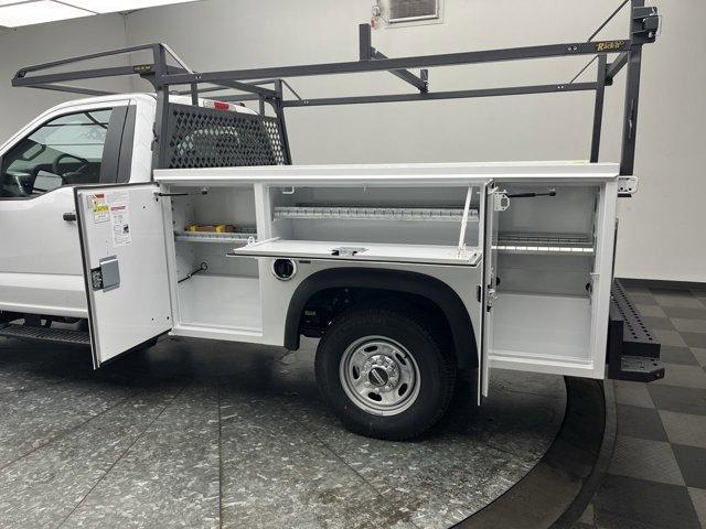 new 2025 Ford F-250 car, priced at $65,810