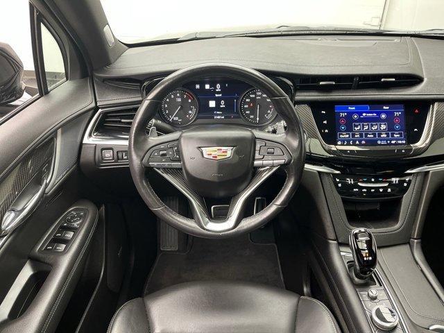 used 2023 Cadillac XT6 car, priced at $42,490
