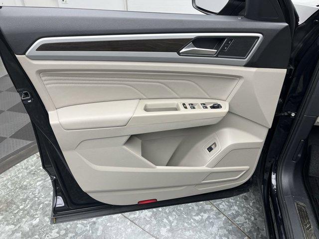 used 2021 Volkswagen Atlas car, priced at $21,990