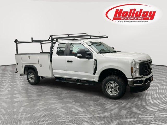 new 2025 Ford F-250 car, priced at $69,080