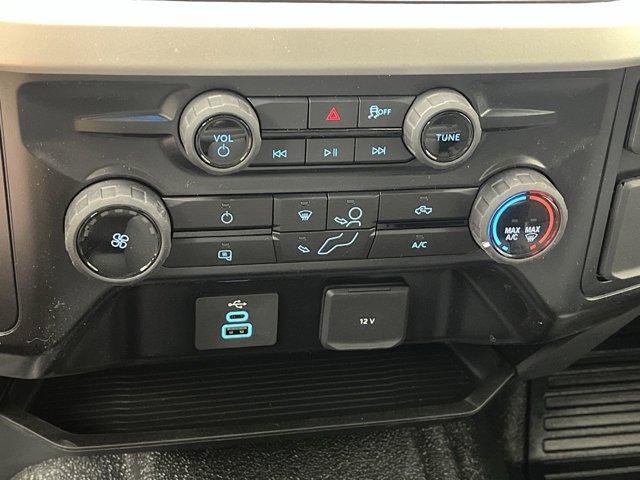 new 2025 Ford F-250 car, priced at $70,580
