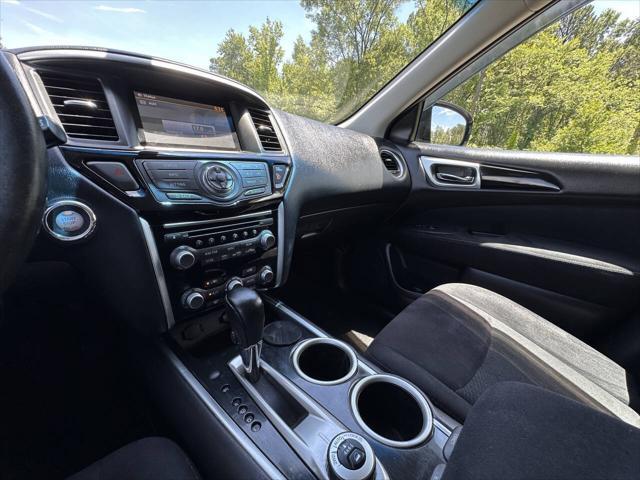 used 2016 Nissan Pathfinder car, priced at $11,700