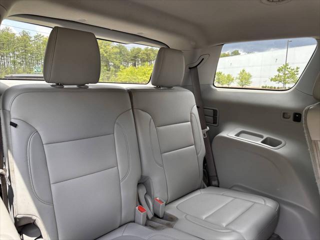 used 2021 GMC Acadia car, priced at $19,700