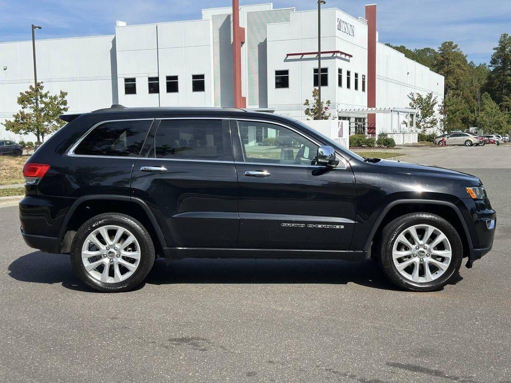 used 2017 Jeep Grand Cherokee car, priced at $15,200