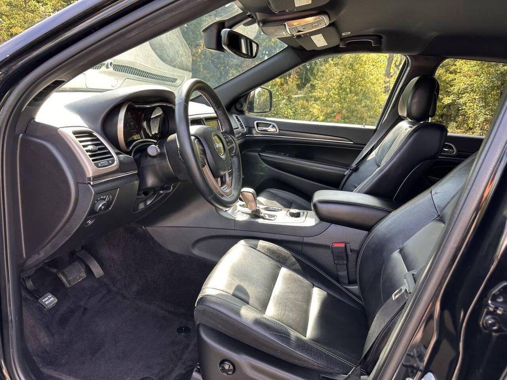 used 2017 Jeep Grand Cherokee car, priced at $15,200