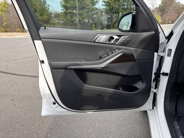 used 2020 BMW X7 car, priced at $32,700