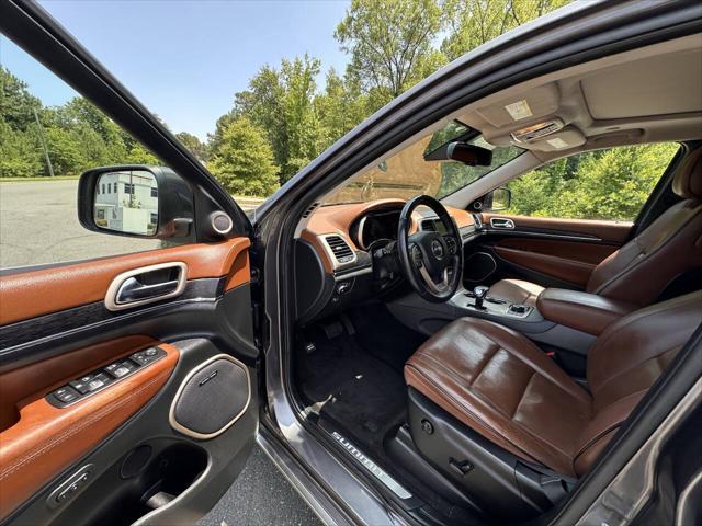 used 2015 Jeep Grand Cherokee car, priced at $17,700