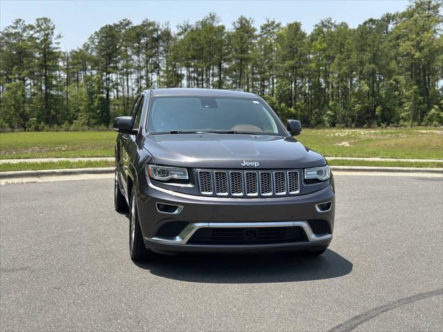 used 2015 Jeep Grand Cherokee car, priced at $17,700