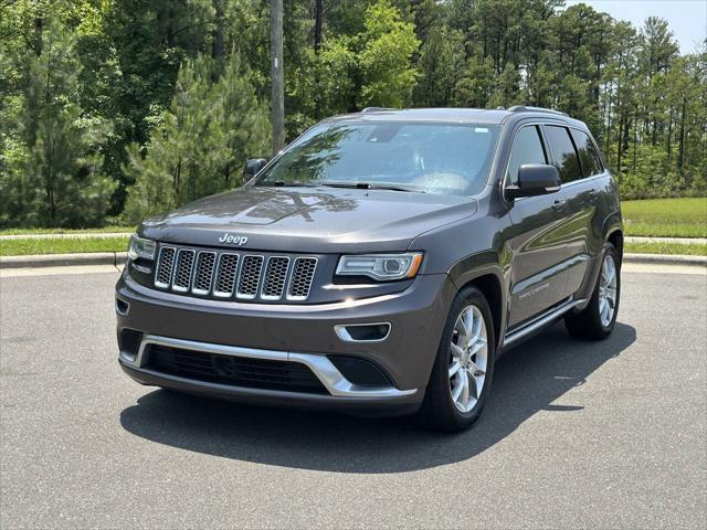 used 2015 Jeep Grand Cherokee car, priced at $17,700