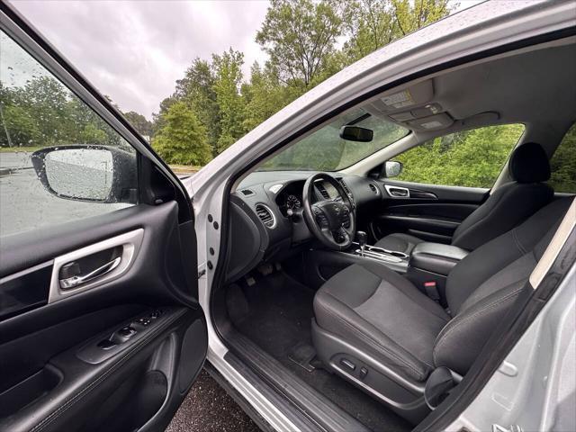 used 2020 Nissan Pathfinder car, priced at $15,600