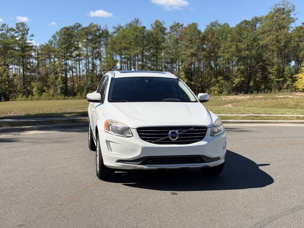 used 2015 Volvo XC60 car, priced at $11,400