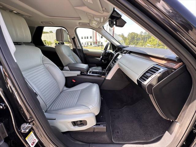 used 2018 Land Rover Discovery car, priced at $24,300
