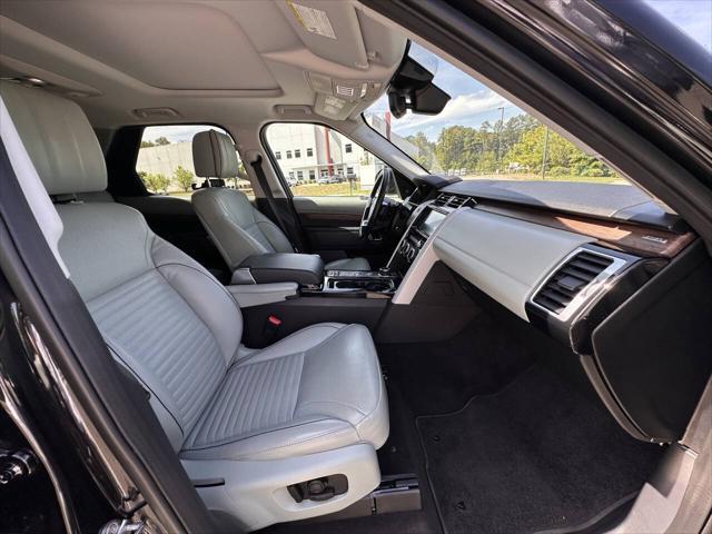 used 2018 Land Rover Discovery car, priced at $24,300