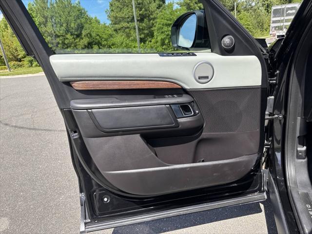 used 2018 Land Rover Discovery car, priced at $24,300
