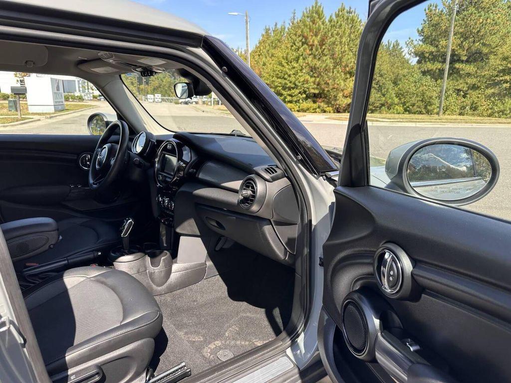 used 2021 MINI Hardtop car, priced at $18,100
