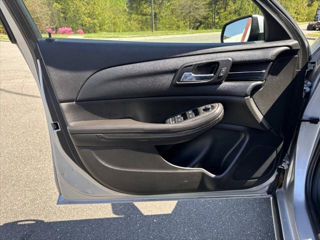 used 2015 Chevrolet Malibu car, priced at $11,600