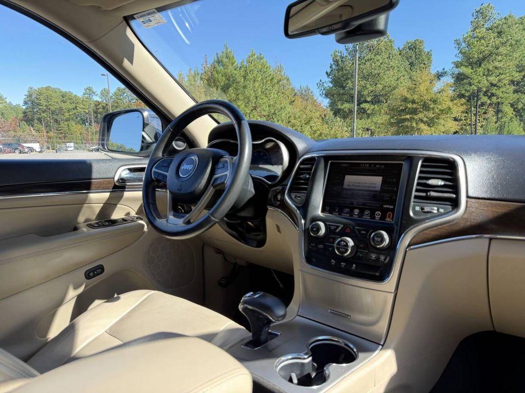 used 2015 Jeep Grand Cherokee car, priced at $10,800