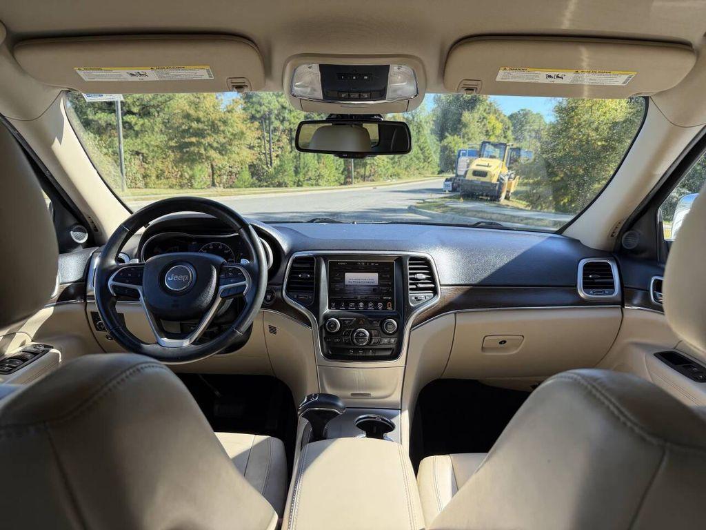 used 2015 Jeep Grand Cherokee car, priced at $10,800