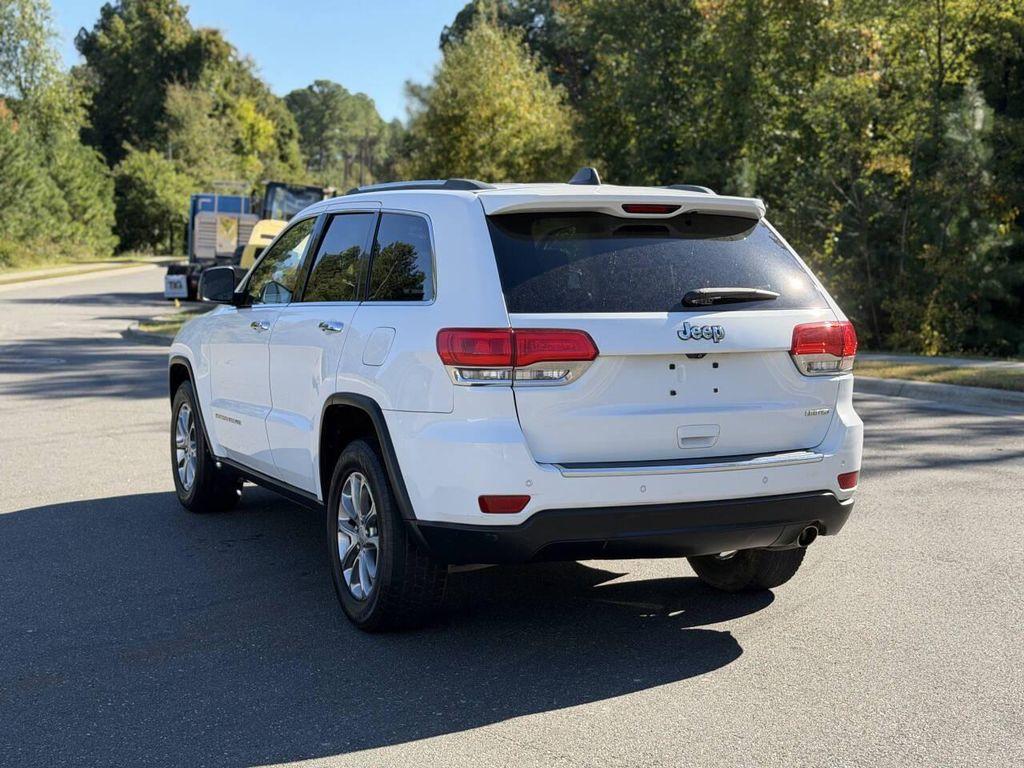 used 2015 Jeep Grand Cherokee car, priced at $10,800