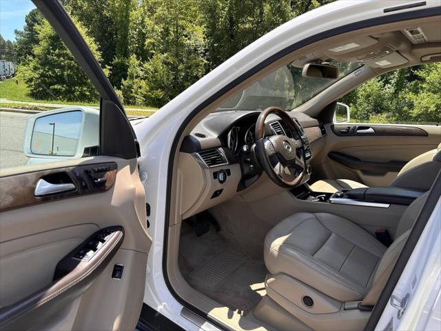 used 2015 Mercedes-Benz M-Class car, priced at $14,200