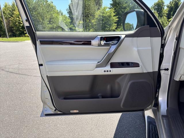 used 2015 Lexus GX 460 car, priced at $26,800
