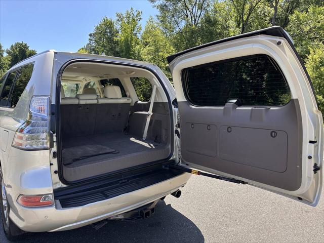 used 2015 Lexus GX 460 car, priced at $26,800