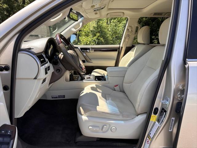 used 2015 Lexus GX 460 car, priced at $26,800
