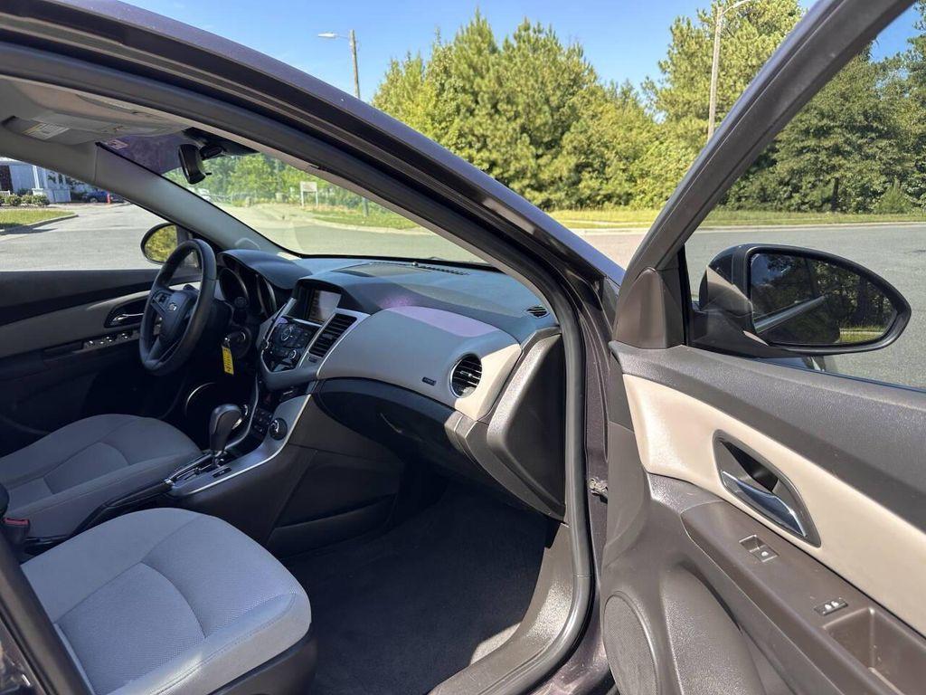 used 2016 Chevrolet Cruze Limited car, priced at $8,700