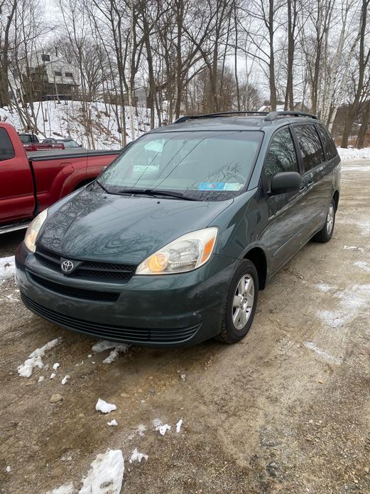used 2005 Toyota Sienna car, priced at $3,495