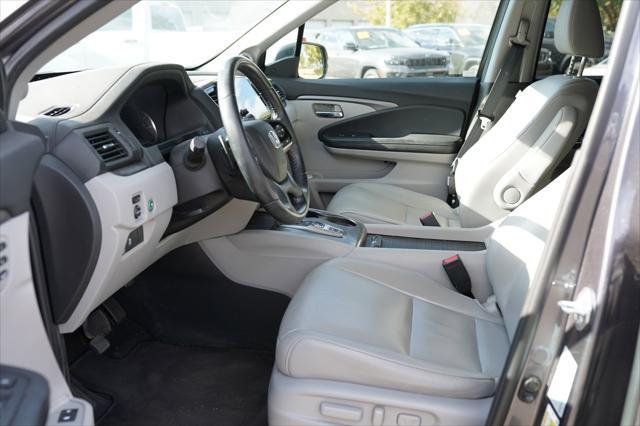 used 2021 Honda Pilot car, priced at $29,998