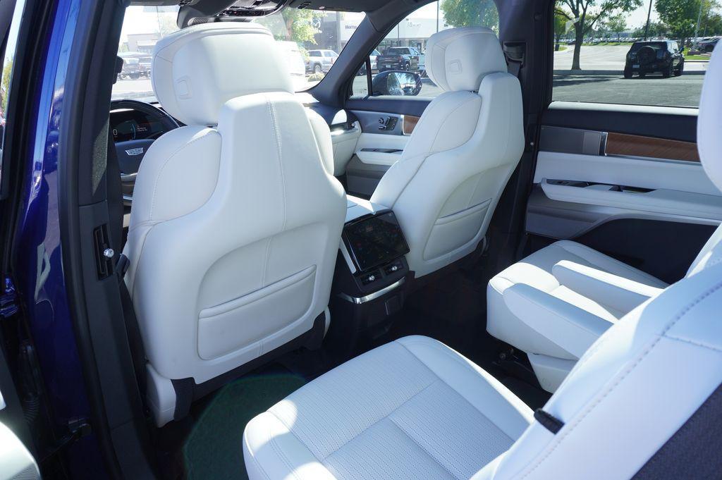 new 2026 Cadillac VISTIQ car, priced at $81,015