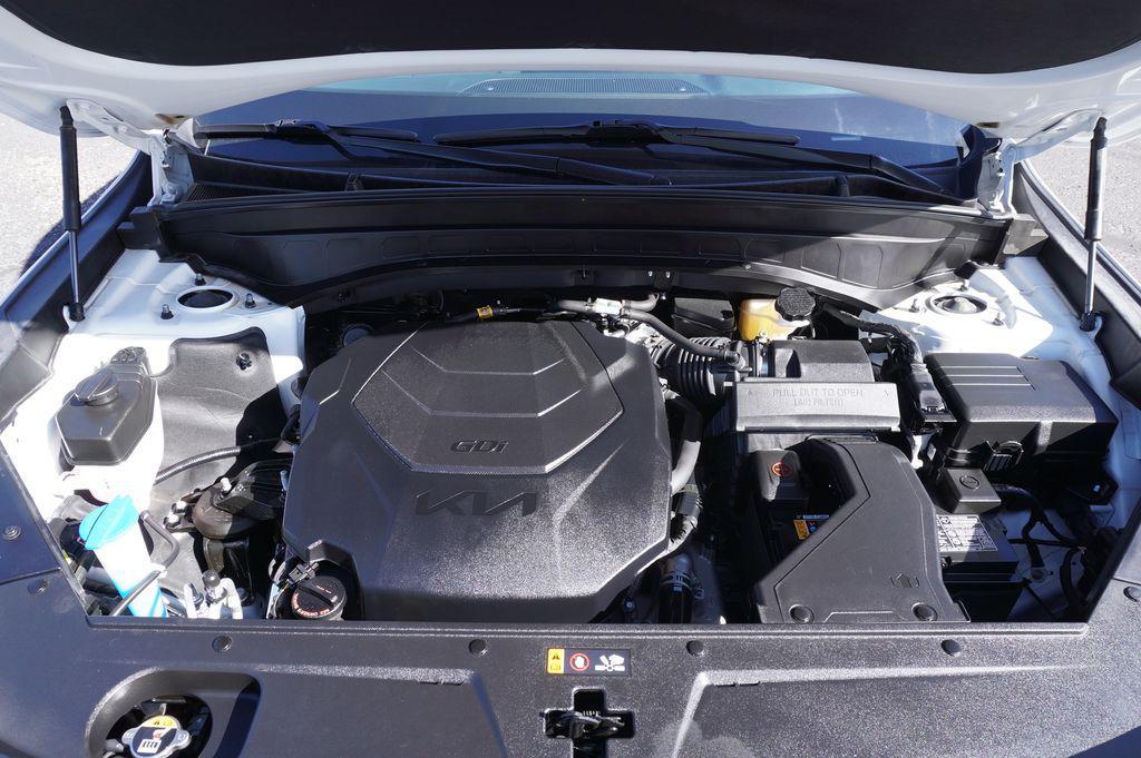 used 2023 Kia Telluride car, priced at $33,202