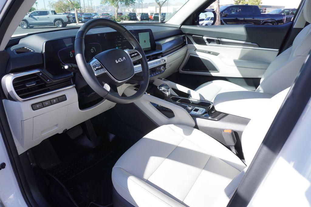 used 2023 Kia Telluride car, priced at $33,202