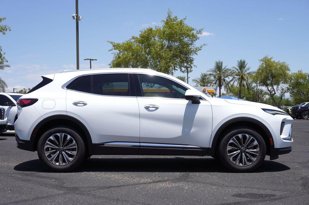 new 2025 Buick Envision car, priced at $33,995
